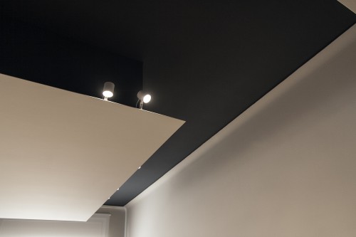 Showroom Luciano Barbera - particolare controsoffitto in metallo